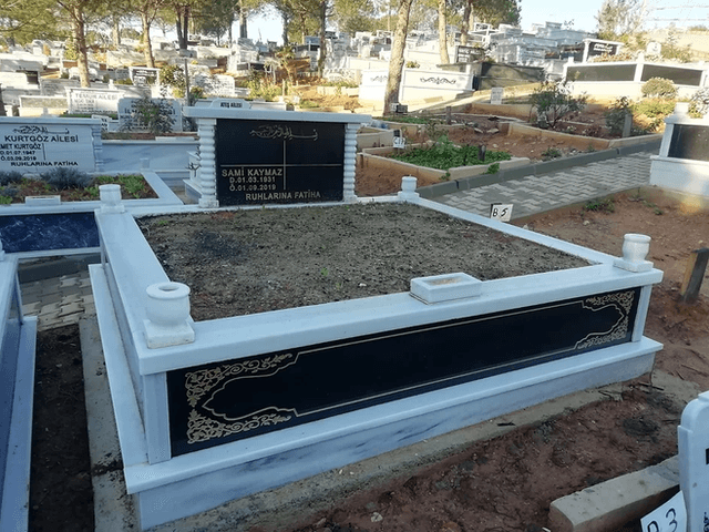 Çift Kişilik Granit Mezarlar