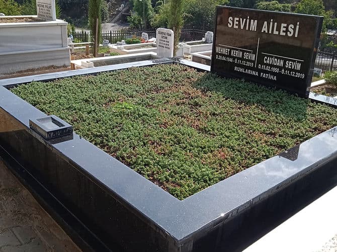 Granit Mezar Taşı Yapımı