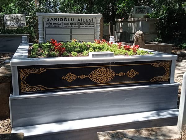 Çift Kişilik Özel İşlemeli Granit Mezar