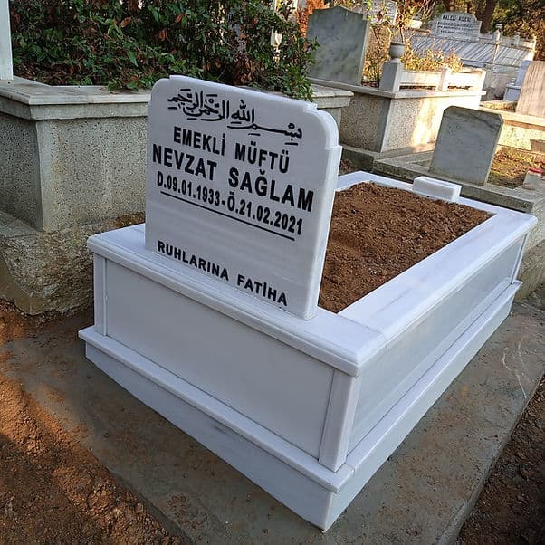 Tek Kişilik 6'lı Lüpeşteli Mermer Mezar